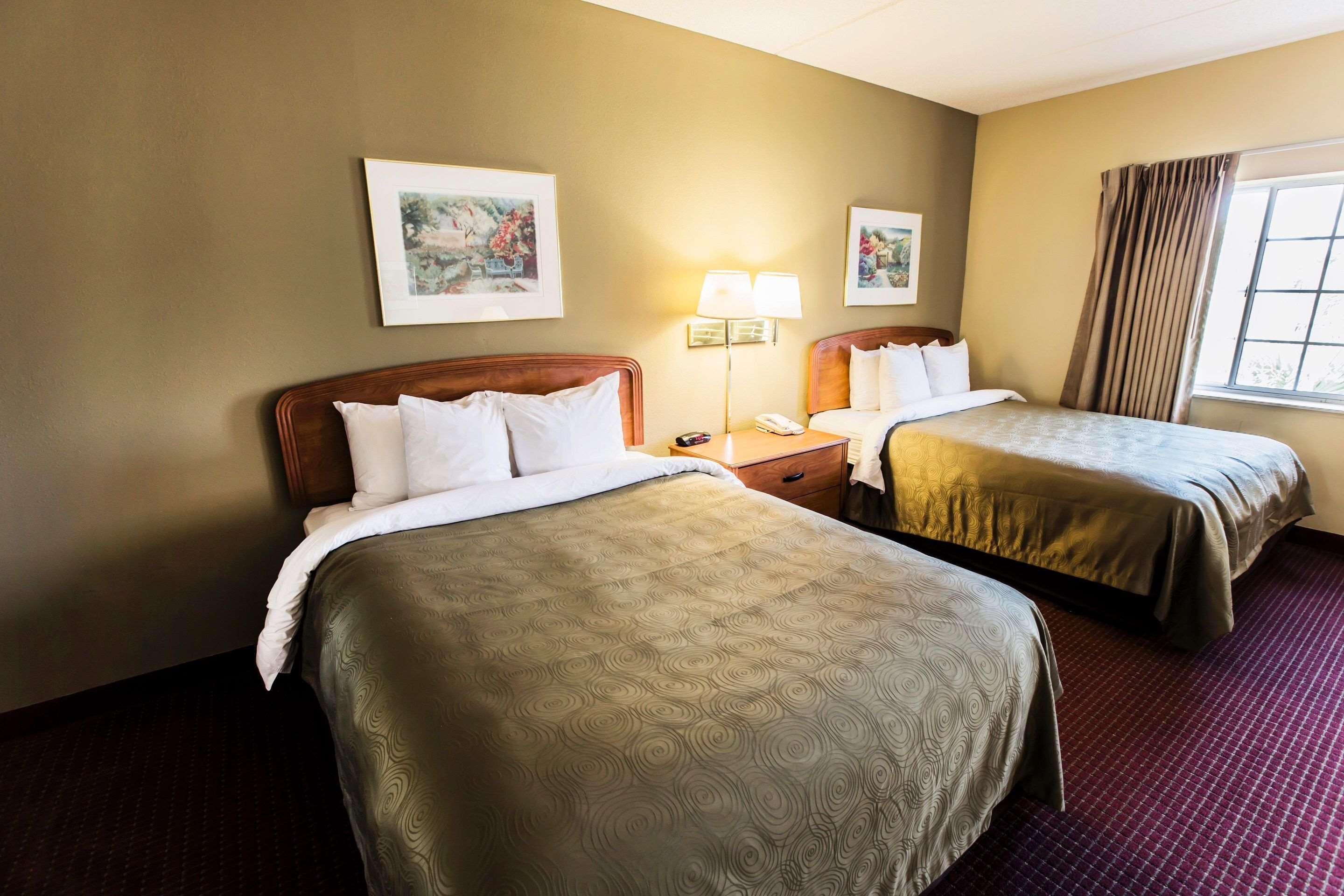 Mainstay Suites Wilmington - University Area Eksteriør billede