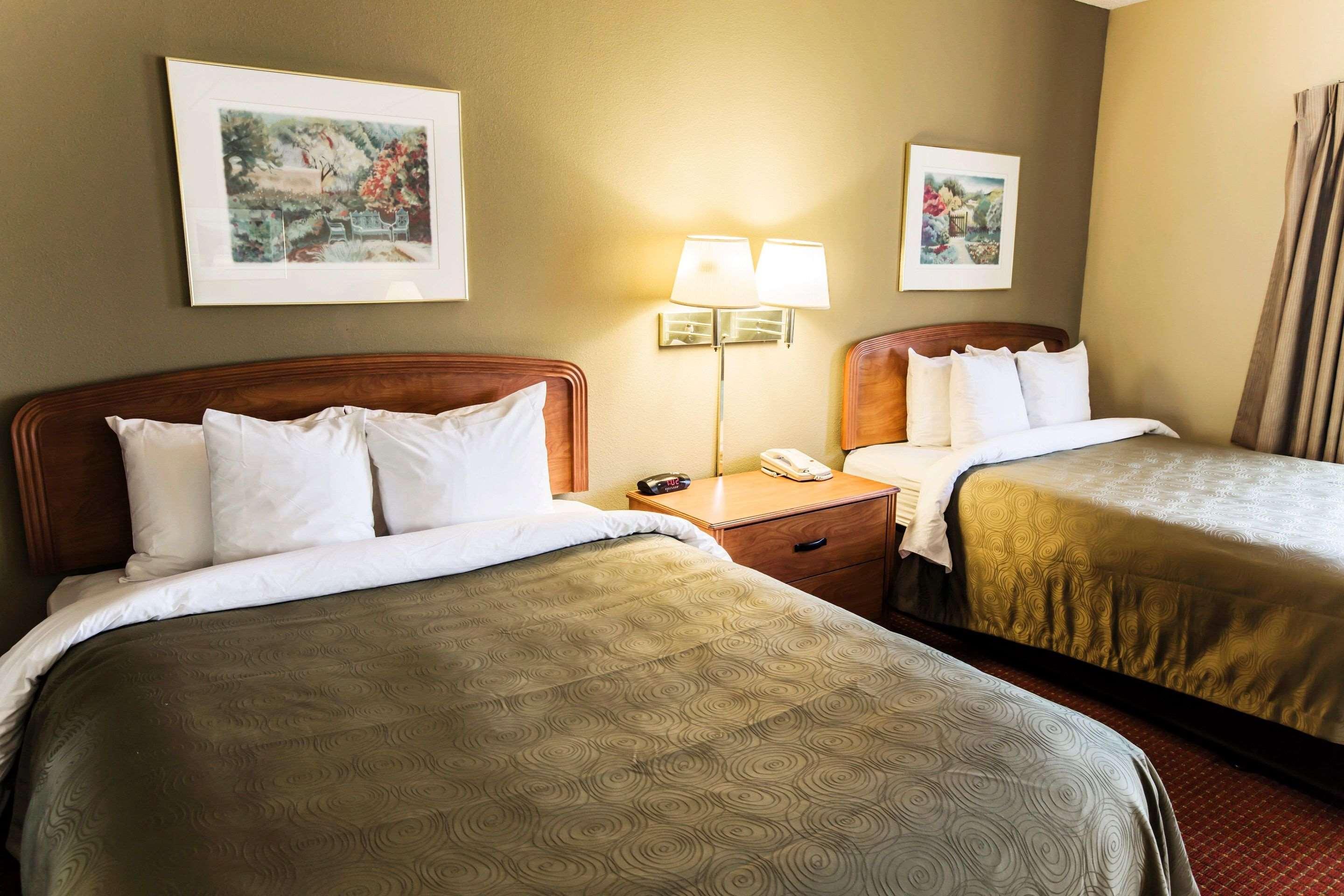 Mainstay Suites Wilmington - University Area Eksteriør billede