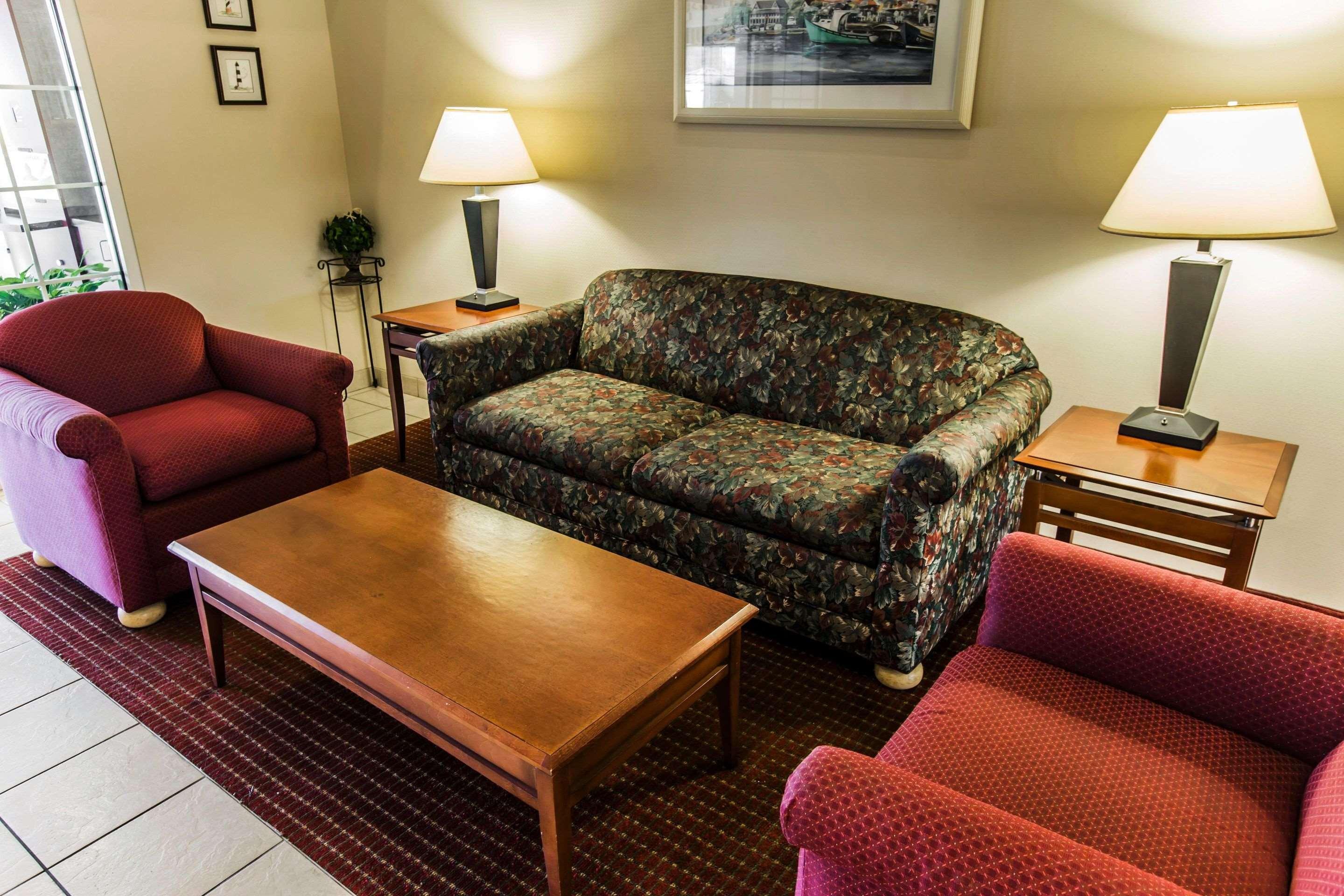 Mainstay Suites Wilmington - University Area Eksteriør billede