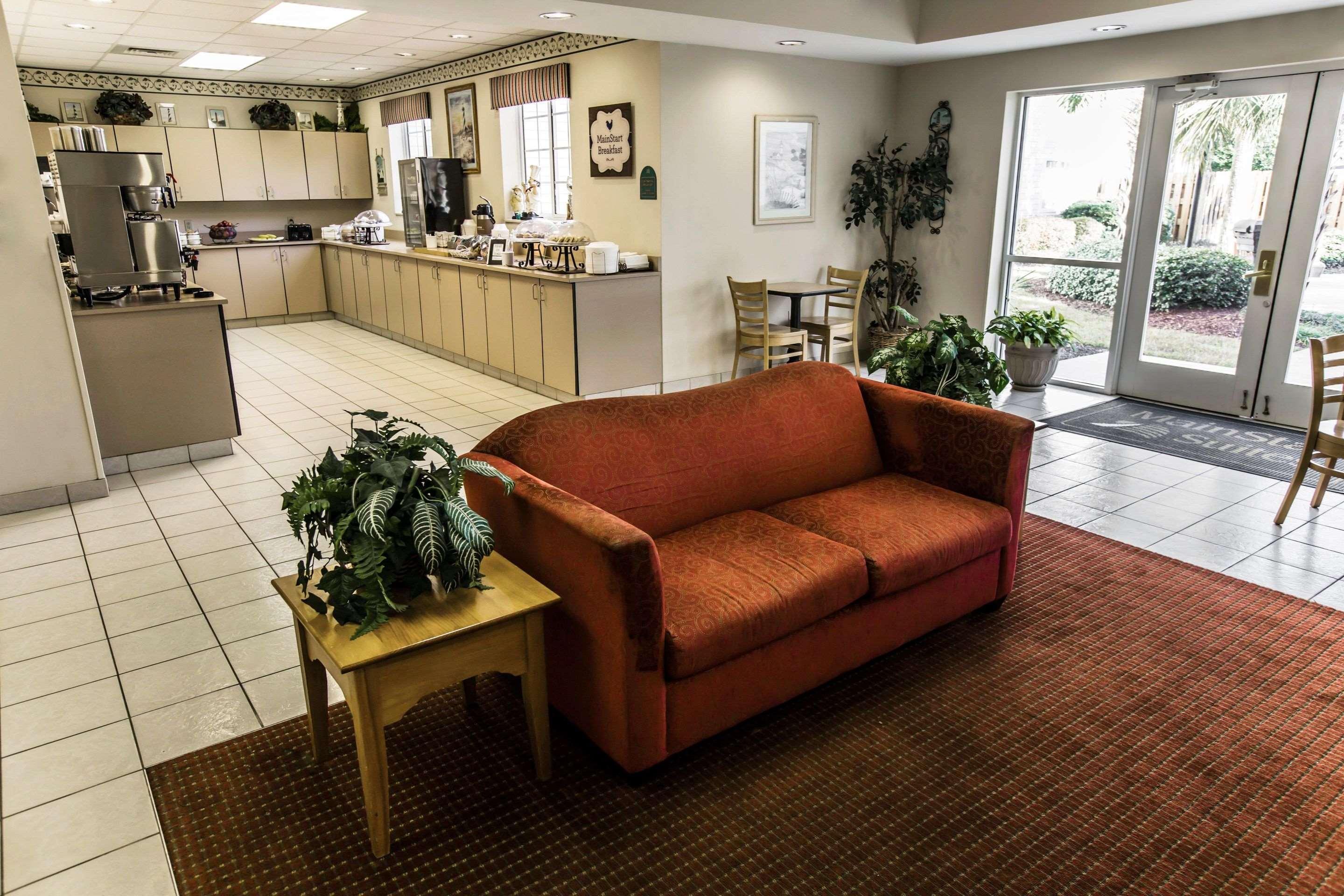 Mainstay Suites Wilmington - University Area Eksteriør billede