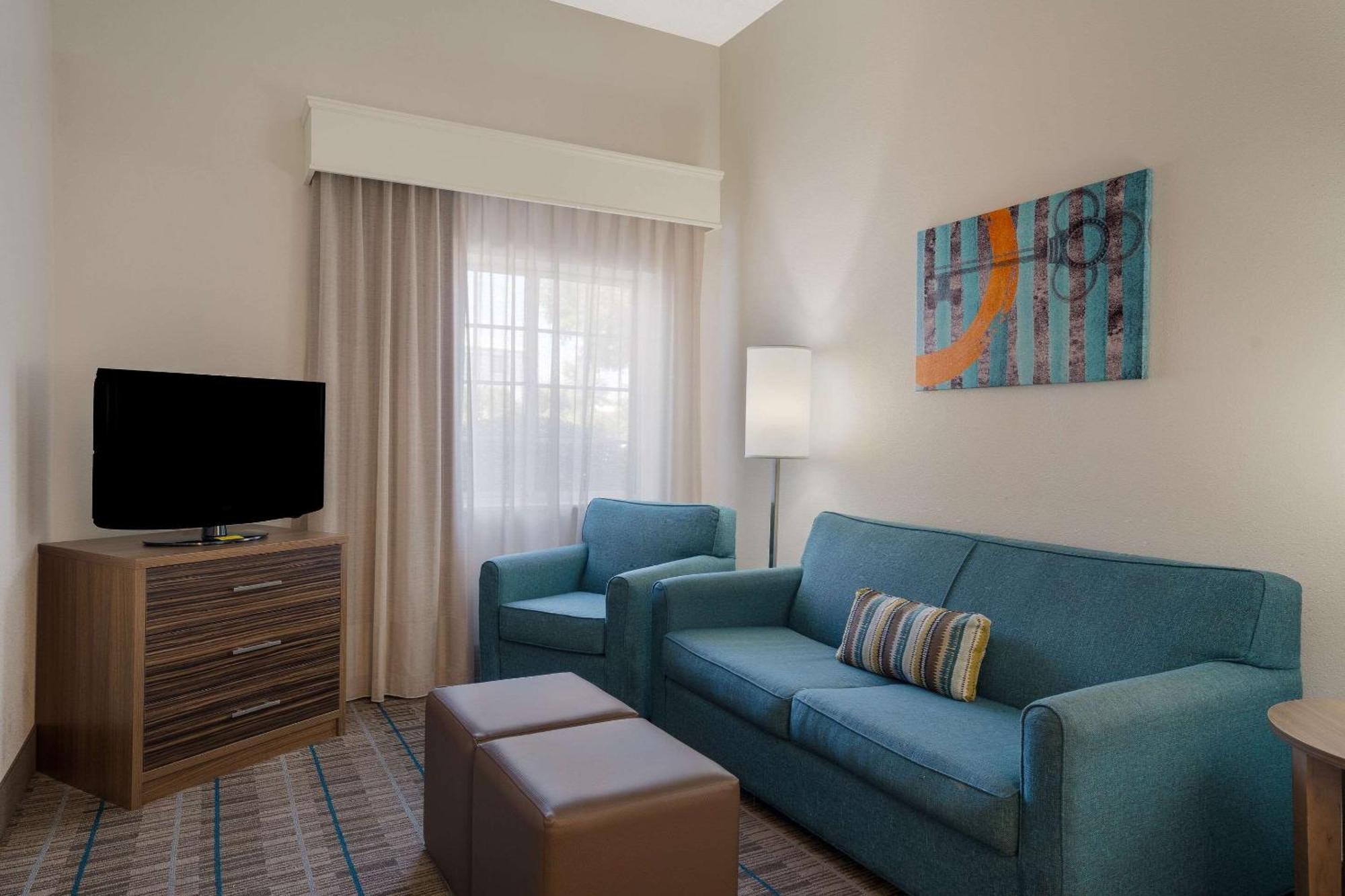 Mainstay Suites Wilmington - University Area Eksteriør billede