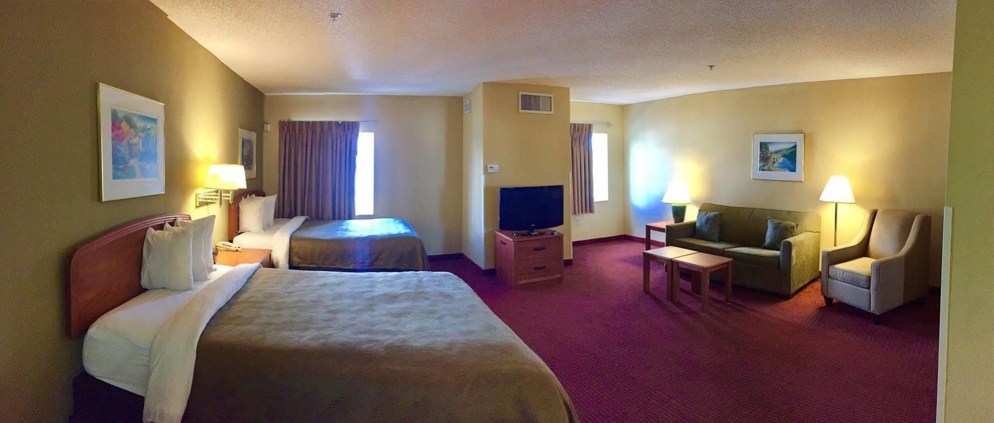 Mainstay Suites Wilmington - University Area Eksteriør billede